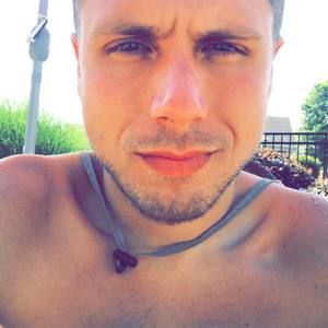 Meet your Posher, Blake